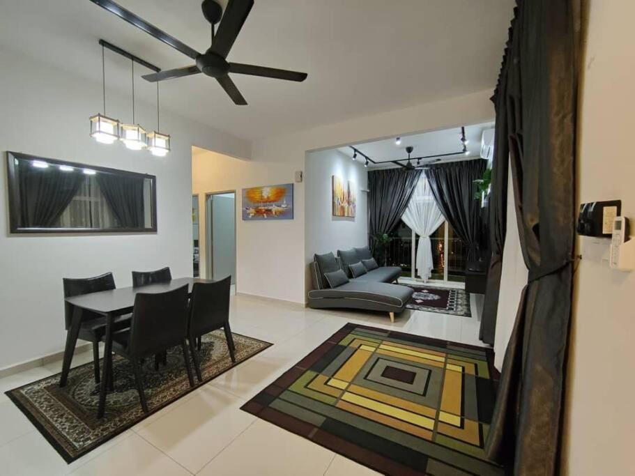 F&H Homestay,อิโปห์ ภายนอก รูปภาพ