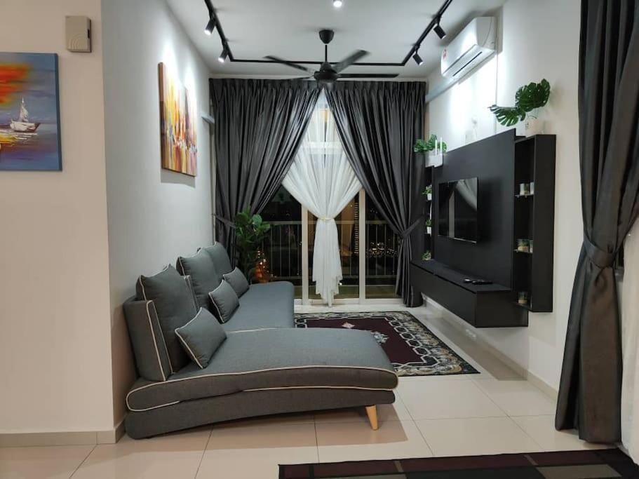 F&H Homestay,อิโปห์ ภายนอก รูปภาพ